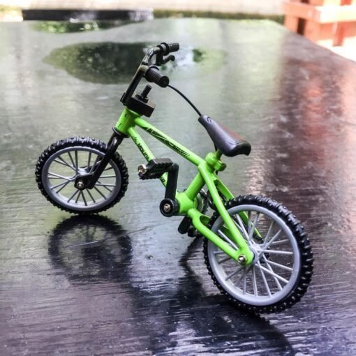 Pale Green DIY Assembling Alloy Parts Simulation Climbing Bicycle Model Decoration Kids Child Toys RC Car Parts
